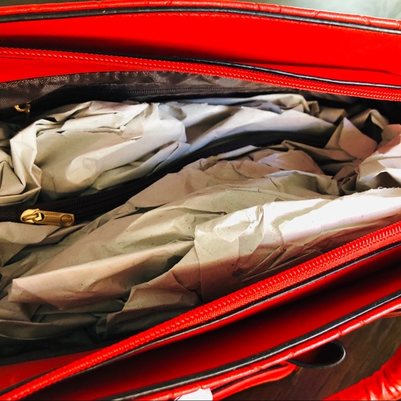 Red Leather Shoulder Handbag, Fashion Purse - Picture 8 of 8